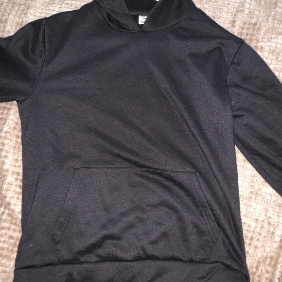Black hoodie - Picture 2 of 3